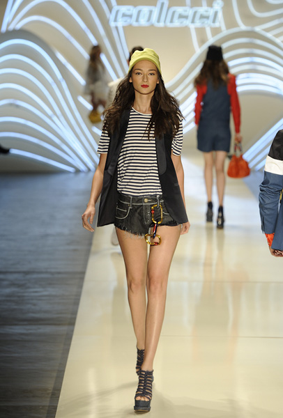 Colcci 2012 Spring Summer Runway Womens Collection: Designer Denim Jeans Fashion: Season Lookbooks, Ad Campaigns and Linesheets