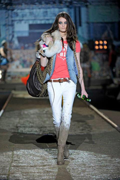 Dsquared2 2012 Spring Summer Womens Runway Collection: Designer Denim Jeans Fashion: Season Lookbooks, Ad Campaigns and Linesheets