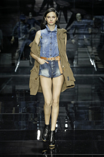 G-Star RAW 2012 Spring Summer Womens Runway Collection: Designer Denim Jeans Fashion: Season Lookbooks, Ad Campaigns and Linesheets