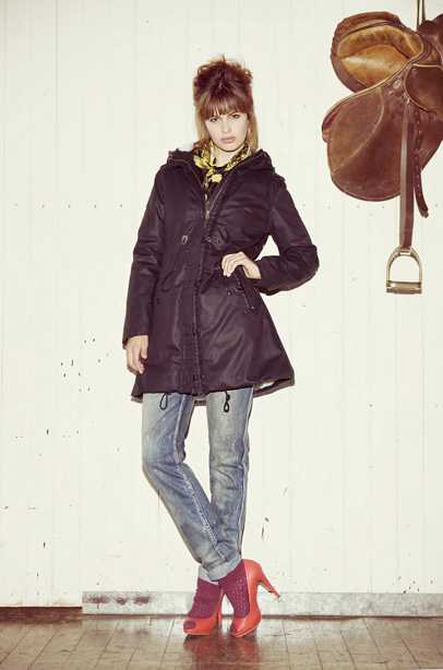 gsus 2011-2012 Winter Womens Collection: Designer Denim Jeans Fashion: Season Lookbooks, Ad Campaigns and Linesheets