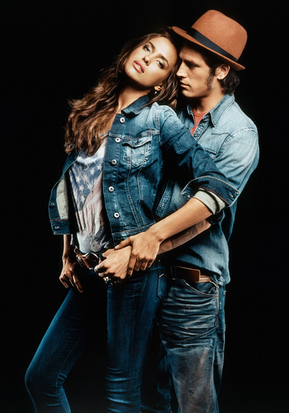 REPLAY 2011-2012 Fall Winter Campaign: Designer Denim Jeans Fashion: Season Collections, Lookbooks and Linesheets