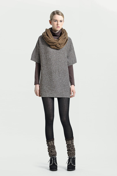 Uniqlo 2011-2012 Fall Winter Womens Lookbook: Designer Denim Jeans Fashion: Season Lookbooks, Ad Campaigns and Linesheets